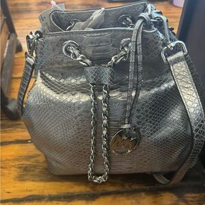 Michael Kors Shoulder or Crossbody Bucket Purse - Silver
